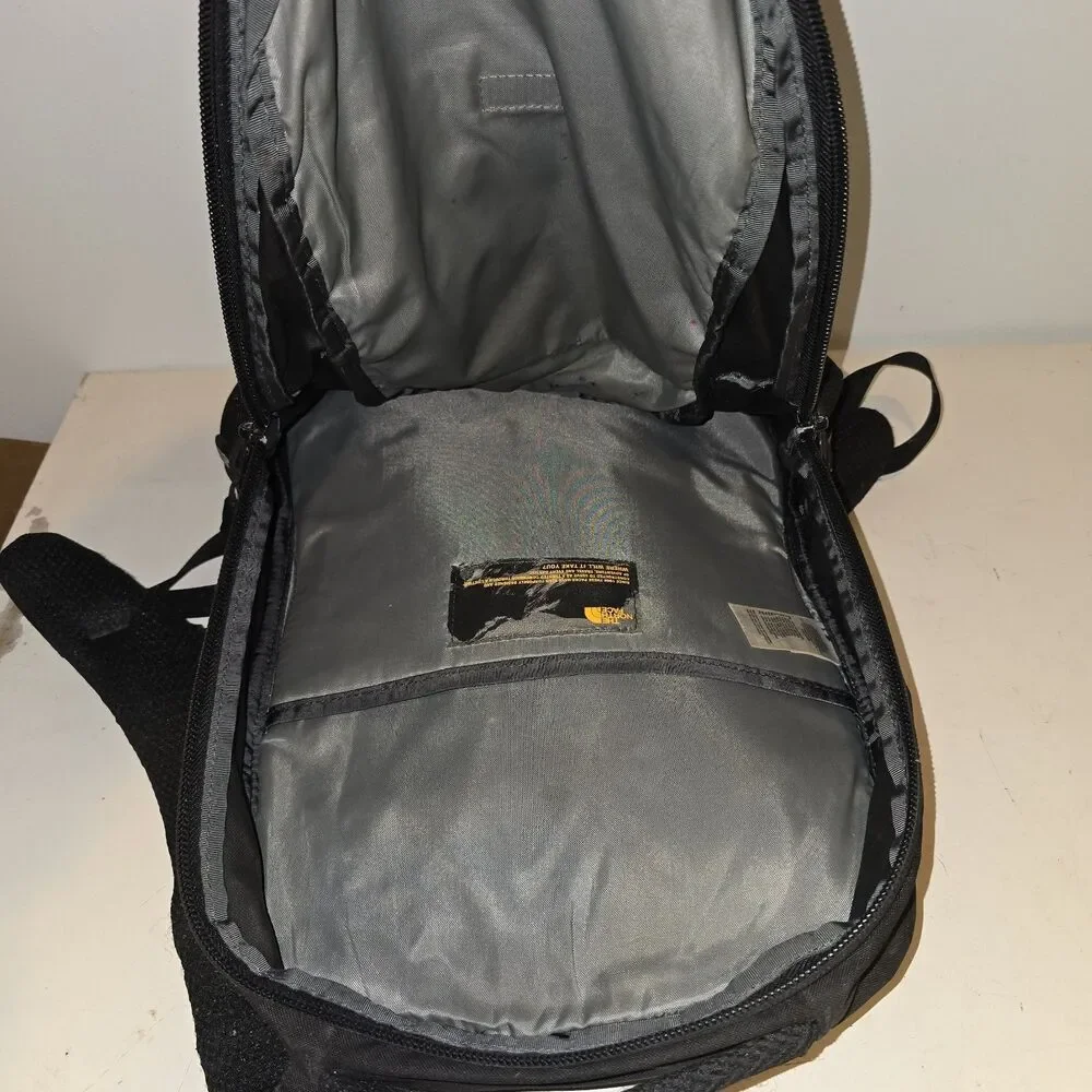 The North Face Vault Backpack Black